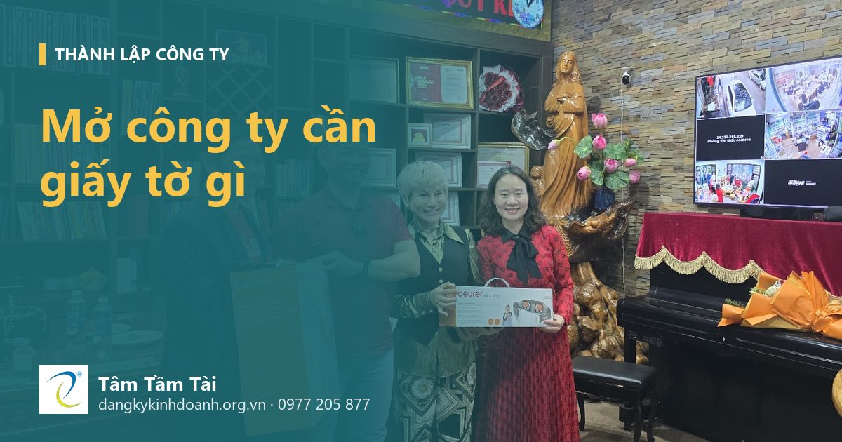 Mở công ty cần giấy tờ gì – ảnh nền: đoàn doanh nhân của thầy Phạm Thành Long đến thăm Tâm Tầm Tài, tháng 3/2025