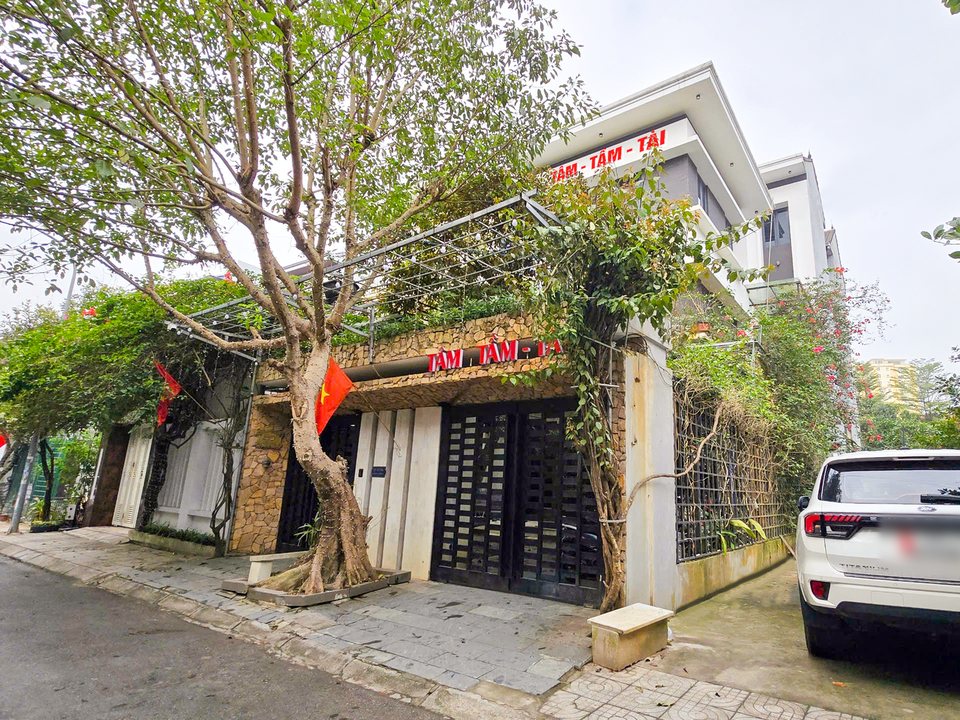 Trụ sở Công ty Tâm - Tầm - Tài, số 27 Bằng Lăng 2, KĐT Vinh Tân, phường Trường Vinh