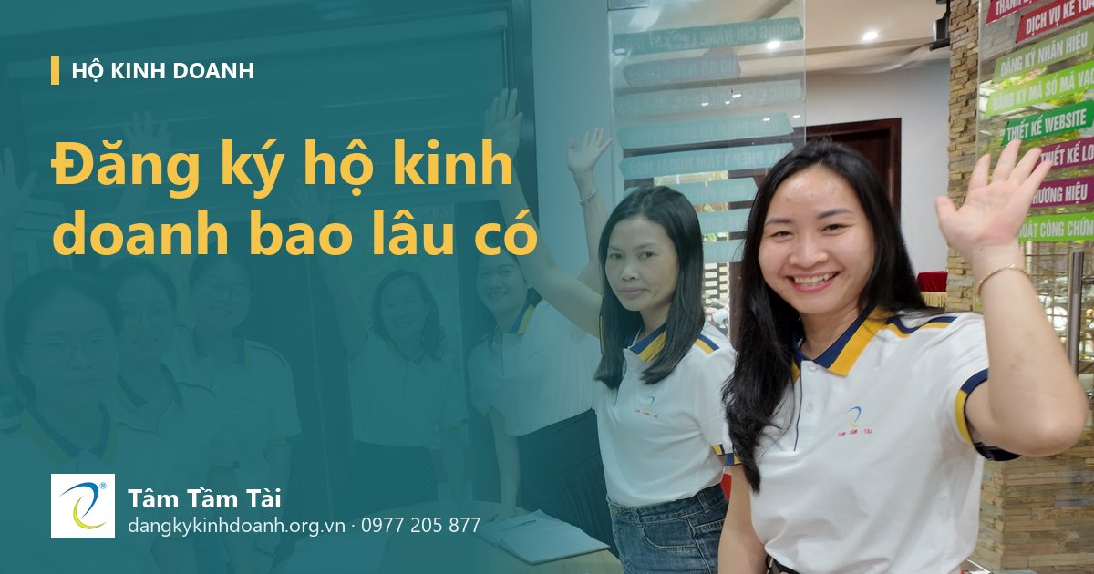 Đăng ký hộ kinh doanh bao lâu có – ảnh nền: tập thể nhân viên Tâm Tầm Tài tại văn phòng